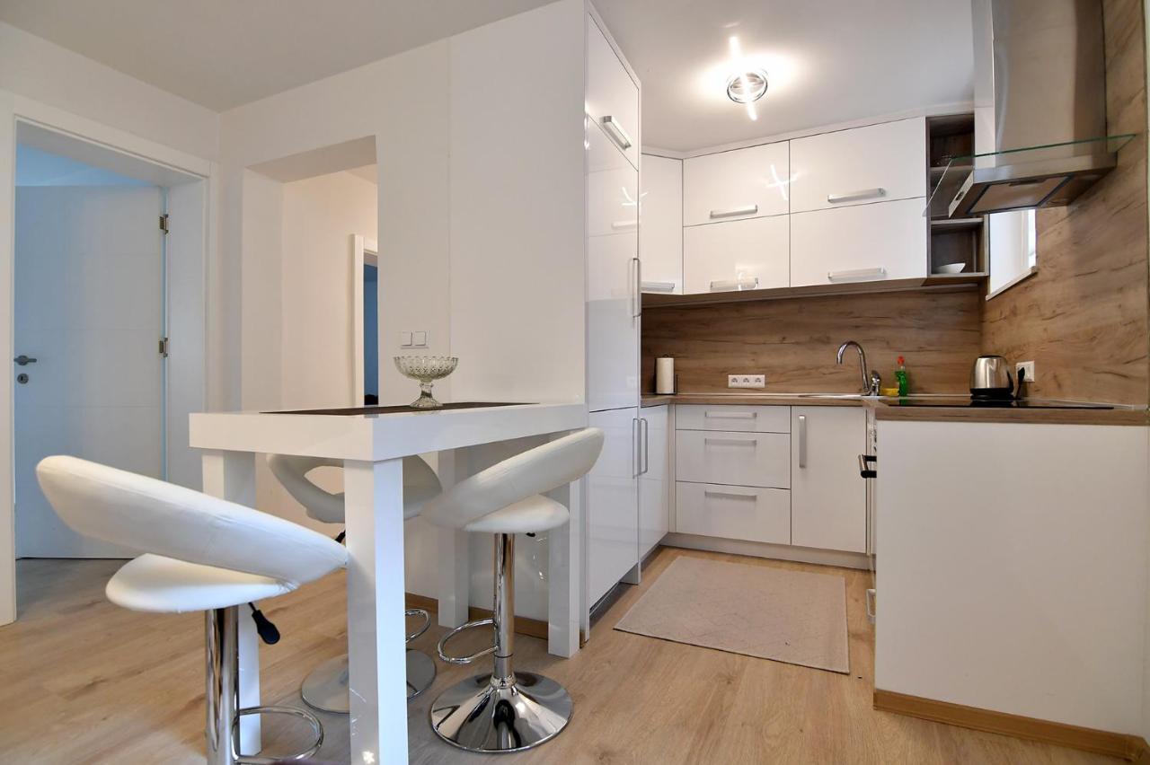 Apartment Garden Of Dreams & Free Private Parking *
